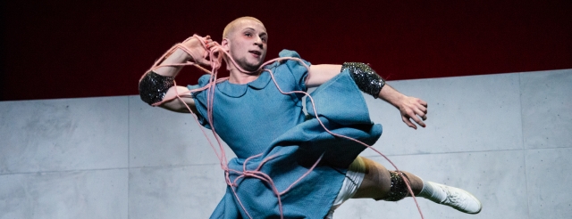 Florian Gerteis | »Alice_(Ƨ)« nach Lewis Carroll, Regie: Pedro Martins Beja, Werkstatt-Inszenierung 3. Studienjahr Schauspiel, Premiere Dezember 2018